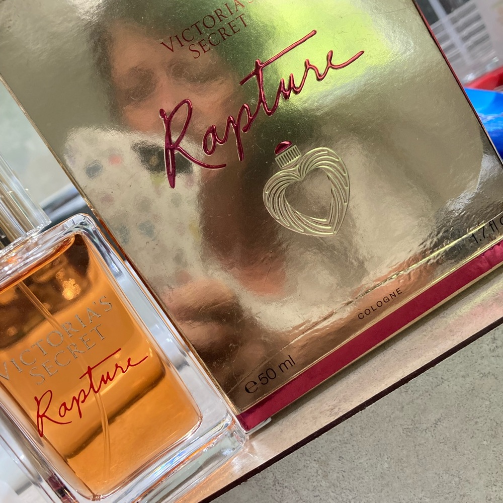 Victoria Secret Rapture cologne
